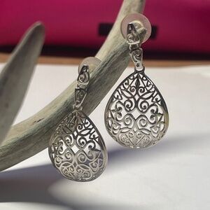 Southern Gates Teardrop Dangle Post Earrings